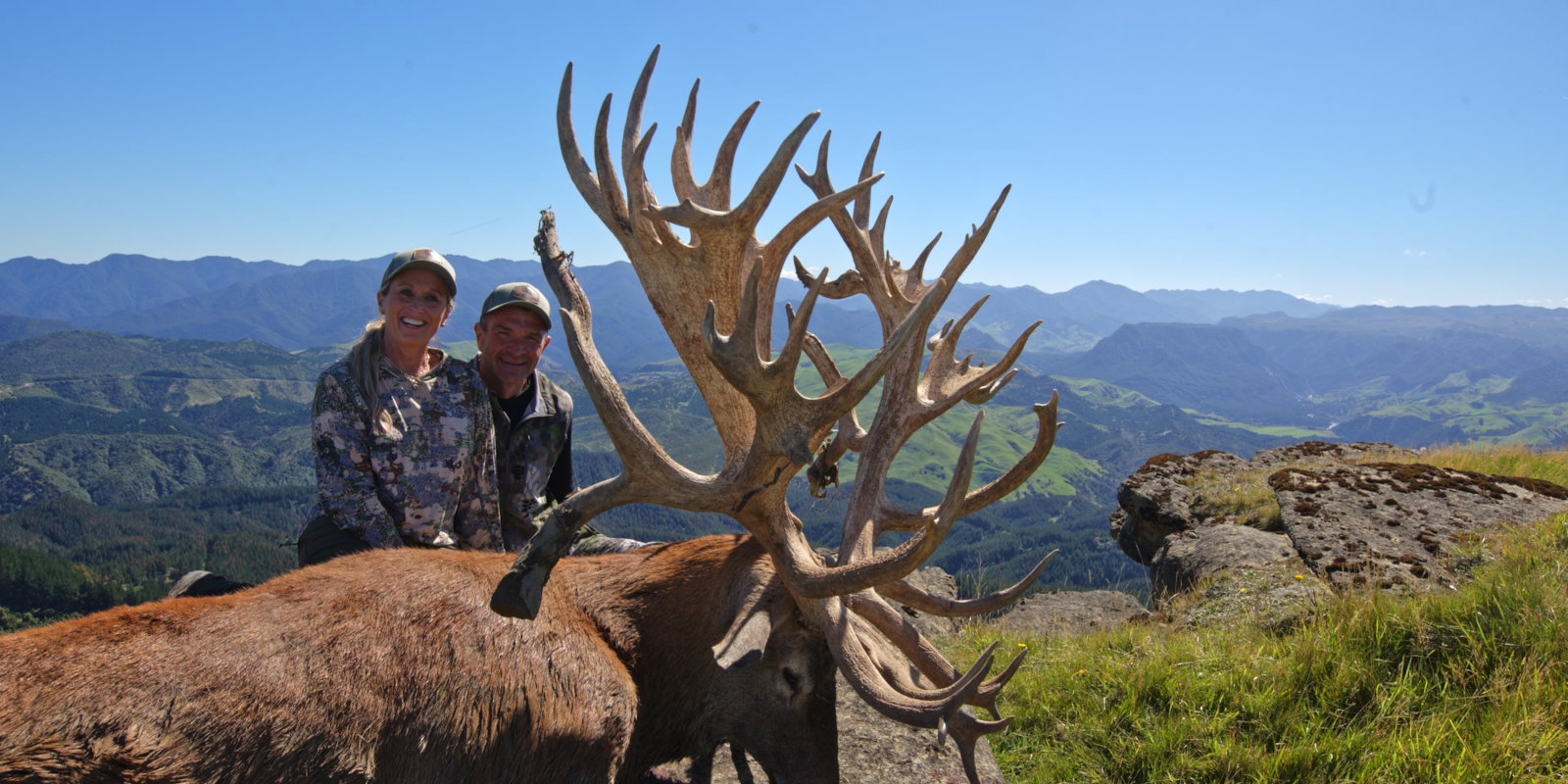 New Zealand Red Stag & Tahr Hunting Package. 