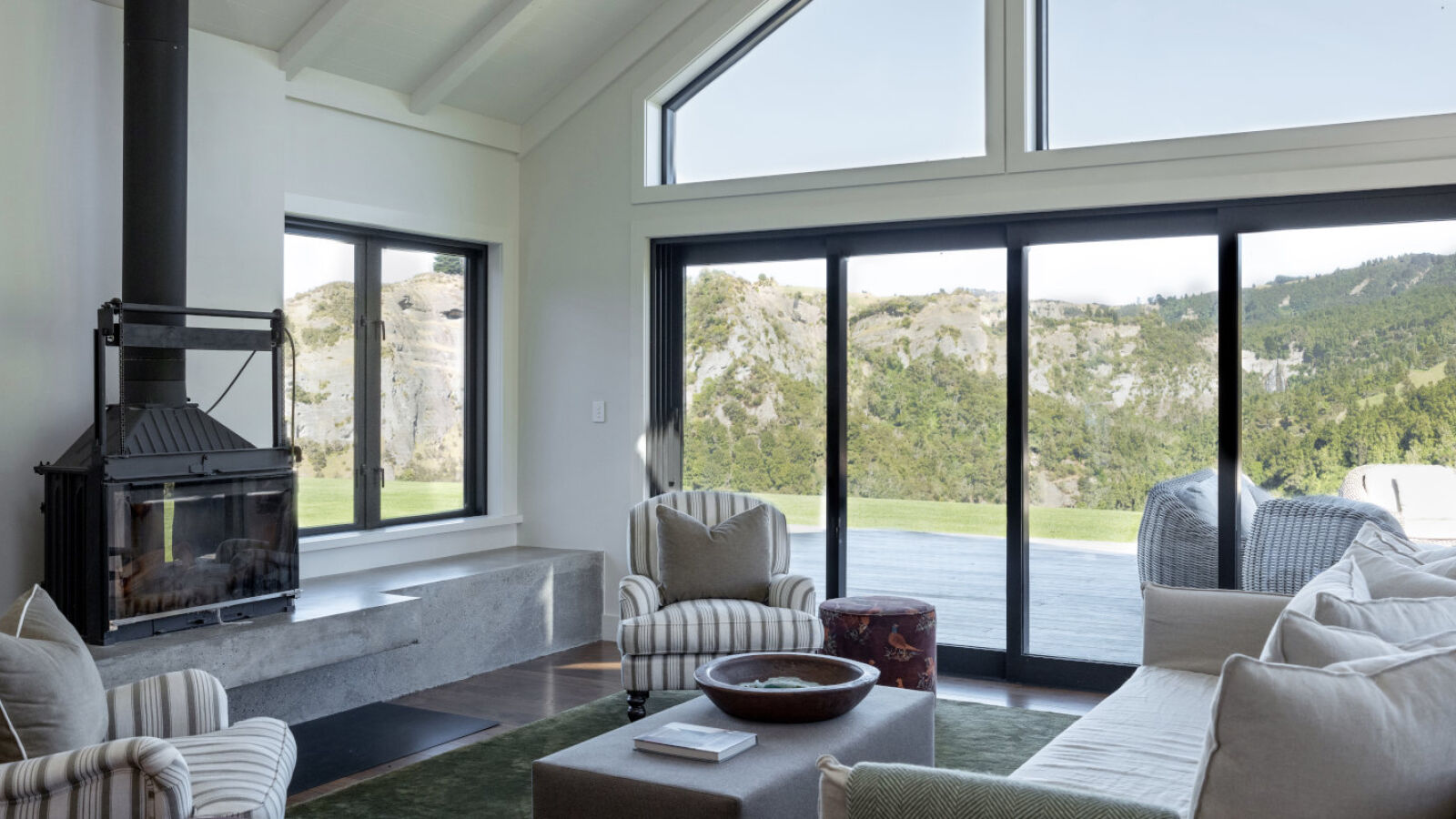 Ivory Cliffs Estate Luxury Hunting Lodge. 